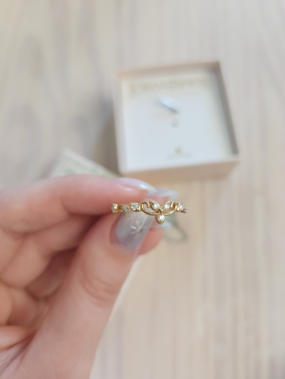 Girls Crew The Lord of the Rings Elven Gold Ring (Size Estimated) - Picture 3 of 6